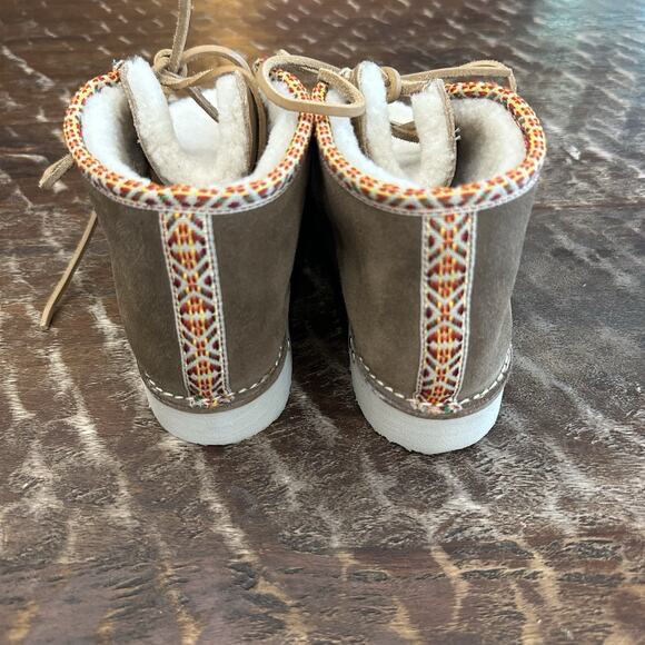 BEEK Brown Alpine Swift Suede & Shearling Ankle Boots in Chestnut Sz 9 - Picture 6 of 8